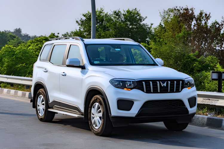 Mahindra Scorpio self drive Jaipur